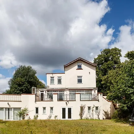 Beautiful 'Mayfield' Villa With Private Pool! Manchester Exterior photo