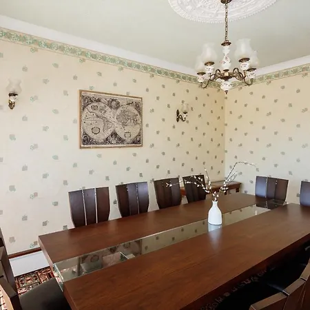 Beautiful 'Mayfield' Villa With Private Pool! Manchester Exterior photo