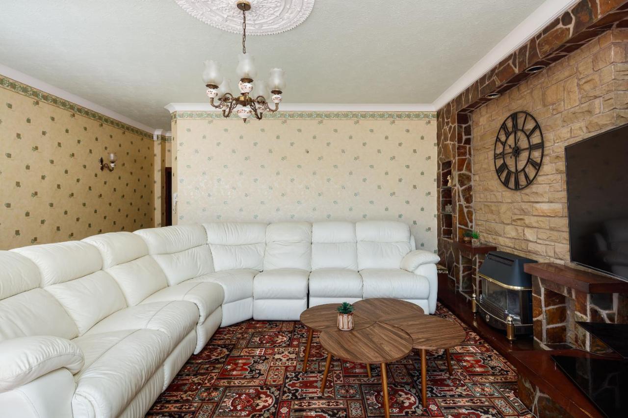 Beautiful 'mayfield' With Private Pool! * Manchester